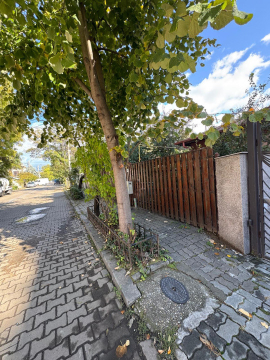 Teren 300mp/D=10M/AD=30M-Bucurestii Noi de vanzare