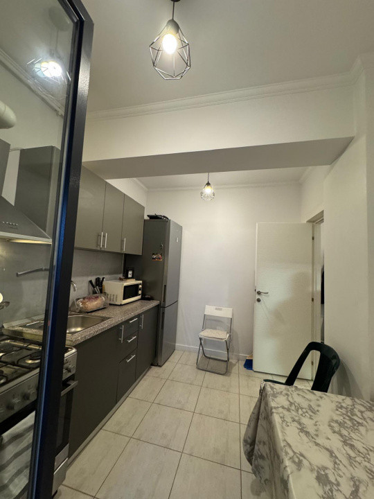 Apartament 2 camere-decomandat-Sos. Chitilei-de vanzare