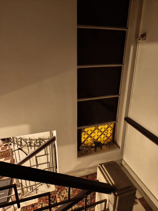 De închiriat: casă spațioasă cu terasă și garaj – Domenii