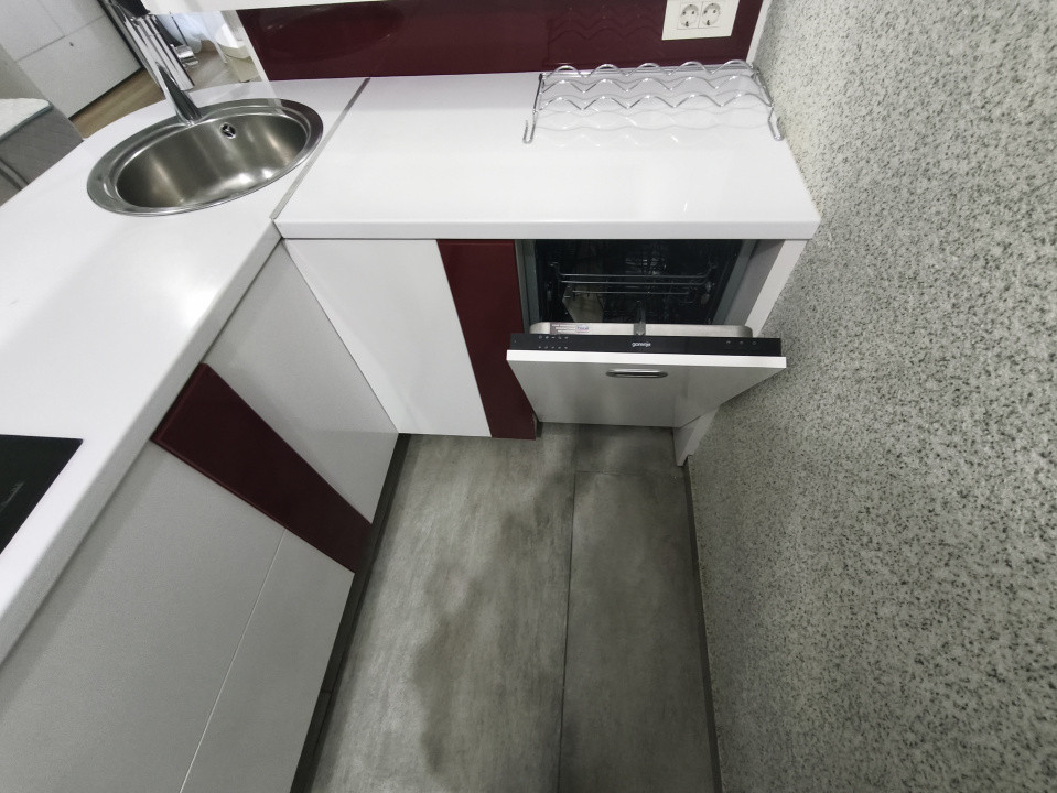 Rezervelor nr. 54-Garsonieră modernă de închiriat 