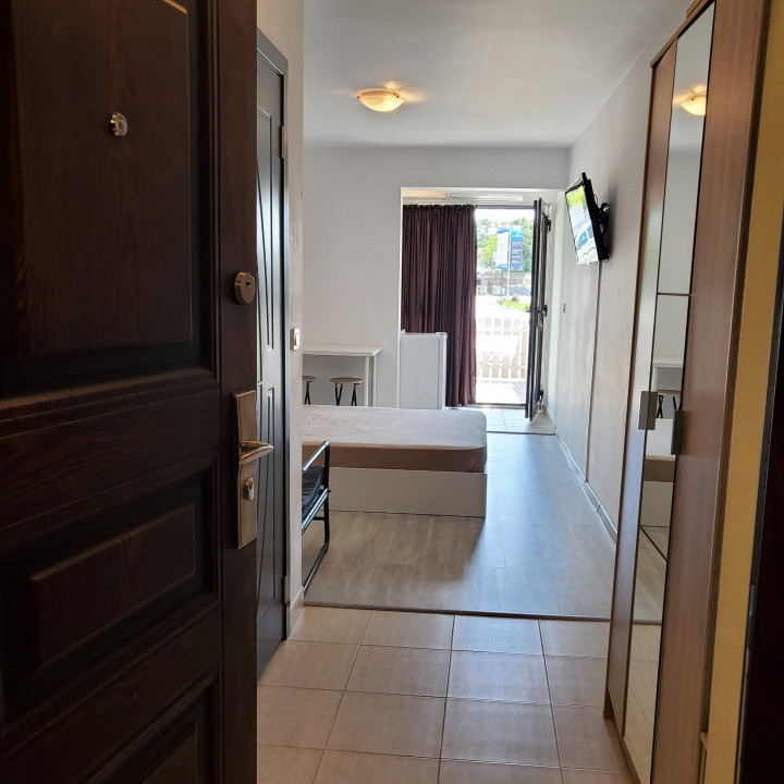 🏖️ Studio modern cu terasă I Parcare proprie I 250m de plajă – Comision 0%