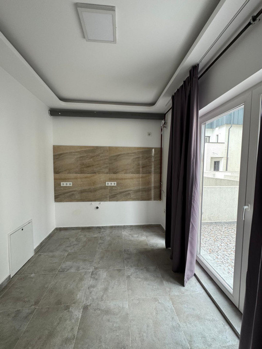 Duplex  4 camere, mobilat, curte proprie, garaj 2 locuri – Citattadella Garden