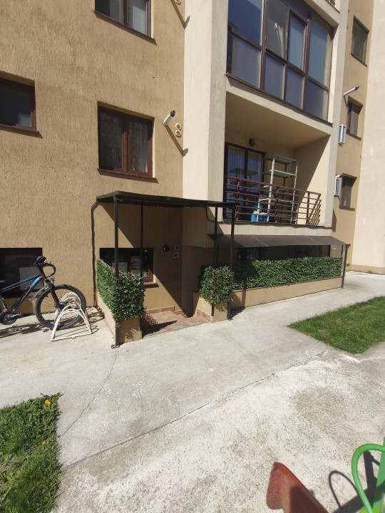 Apartament 3 camere versatil de inchiriat 🏡 | Parcare inclusă 🚗