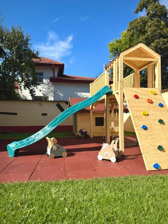 🏡 Vilă Damaroaia | 6 camere | Firmă, Cabinet, Afterschool