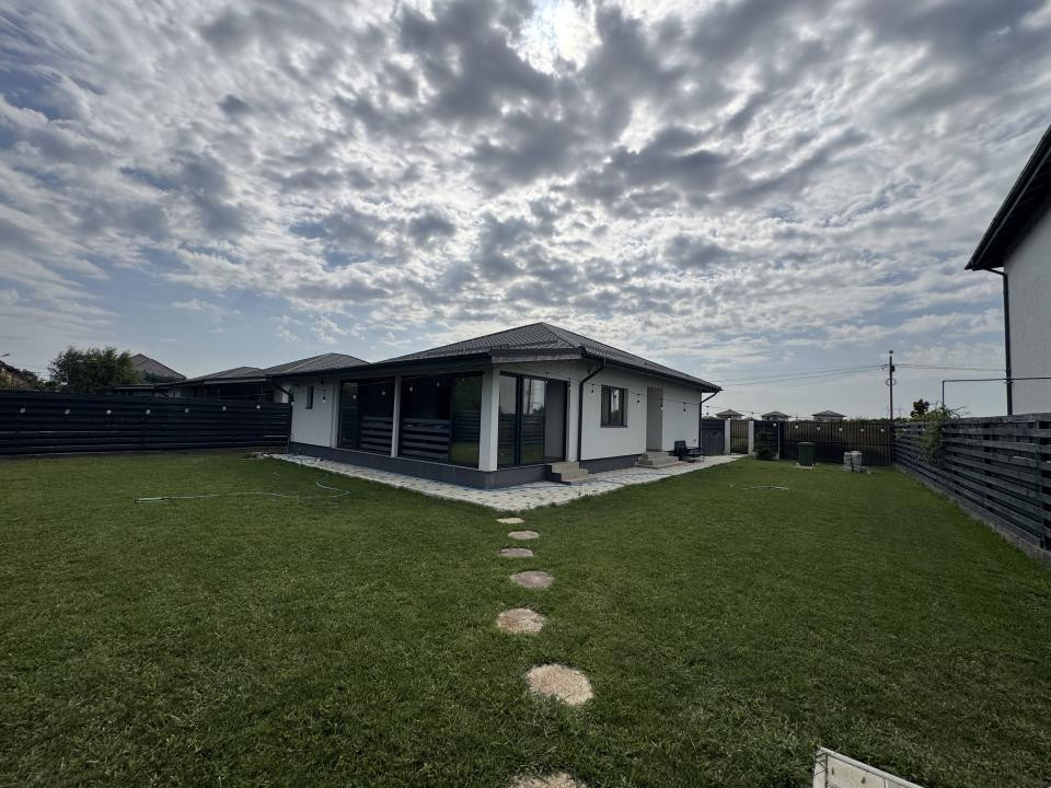 🏡 CASĂ INDIVIDUALĂ 3 CAMERE – SĂBĂRENI | TEREN 518 MP
