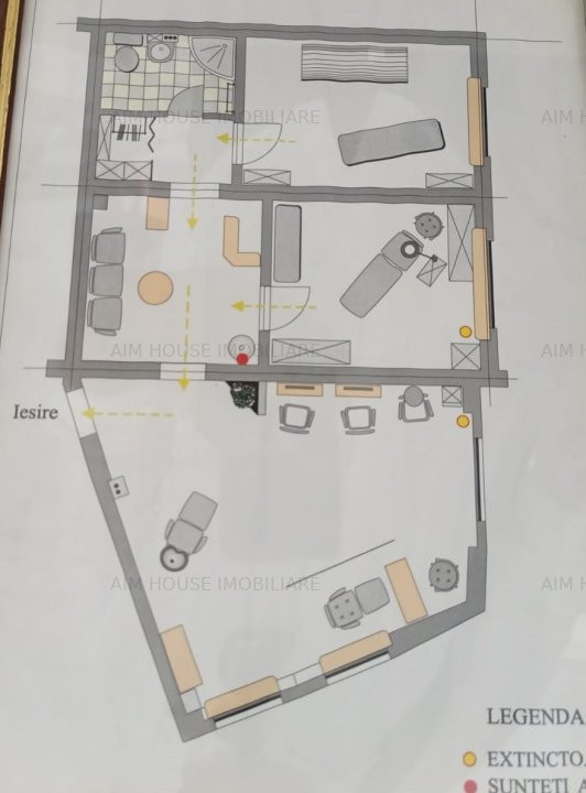 Piata Victoriei-Ap. 3 cam. de inchiriat,pretabil birou/salon/cabinet