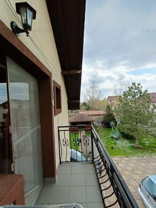 Vila individuala 4 Cam. Tartasesti cu garaj si foisor