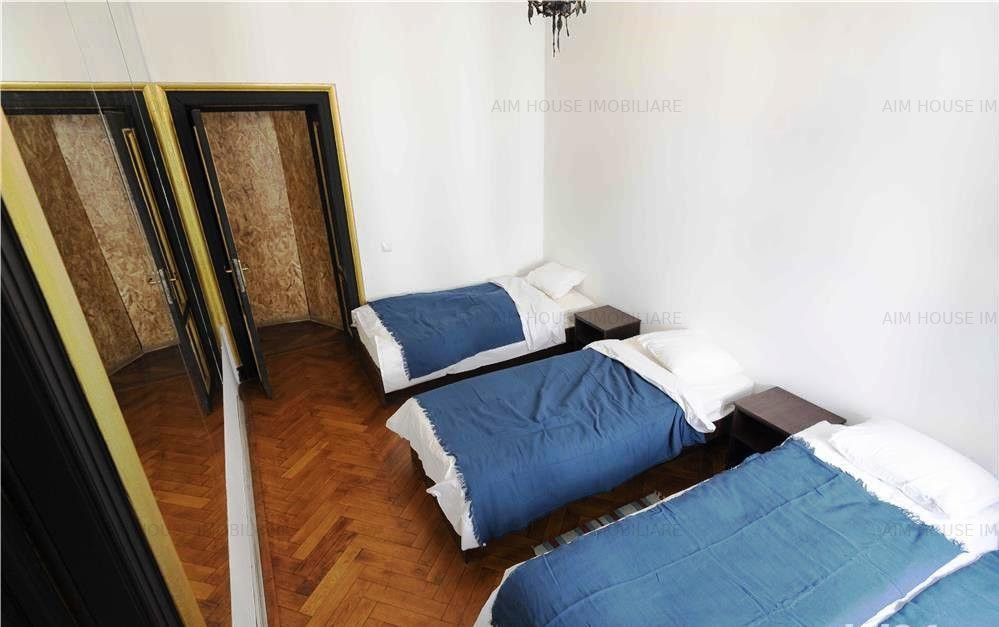 Romana-Amzei Vila 14 camere de vanzare/inchiriat,pretabil investitie