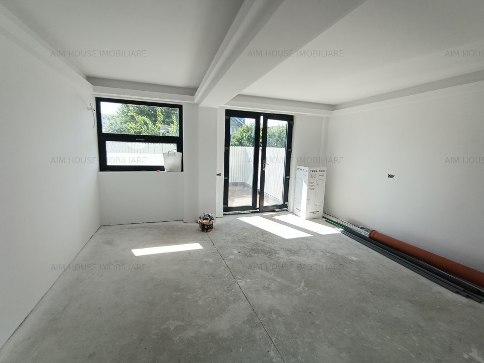 Vila in triplex Baneasa-Vatra Noua Sisesti.