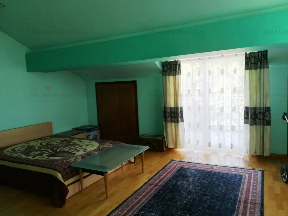 Bucurestii Noi-Bd. Gloriei-Damaroaia Casa cu teren pe colt de vanzare/inchiriere