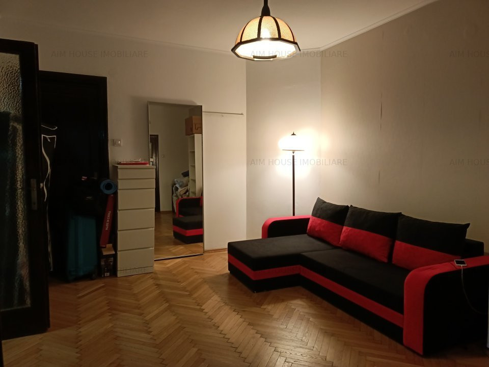 Sala Palatului-Cismigiu-Ap. 2 cam. pretabil investitie/locuinta.