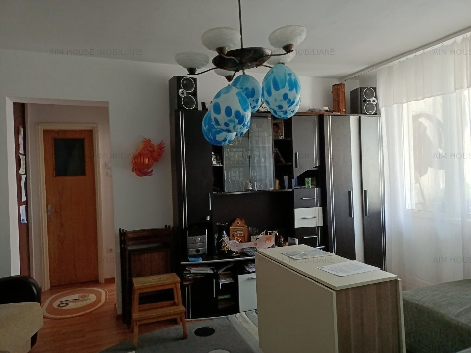 Secuilor-P-ta Sudului-Ap. 2 Camere etaj 3/4-mobilat/utilat