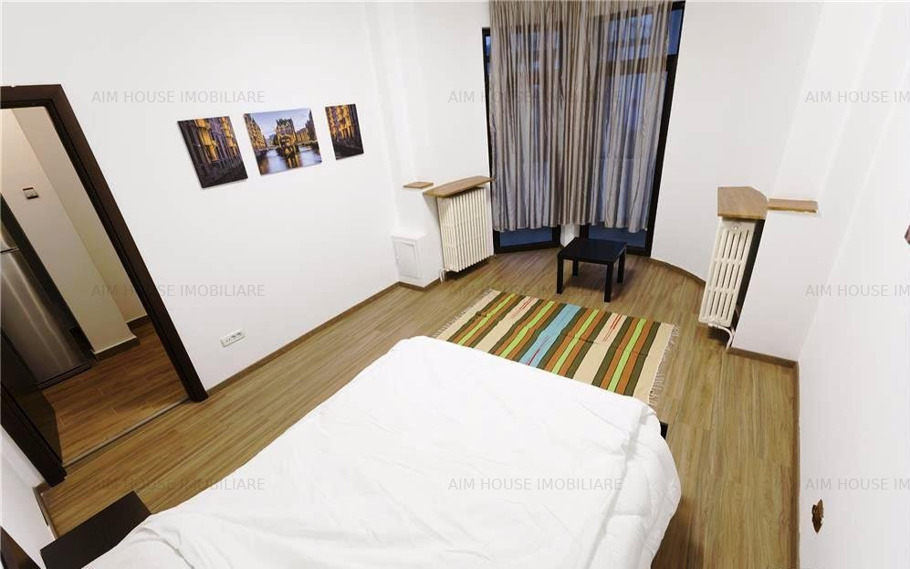 Regina Elisabeta-Calea Victoriei-Apartament 3 camere renovat.