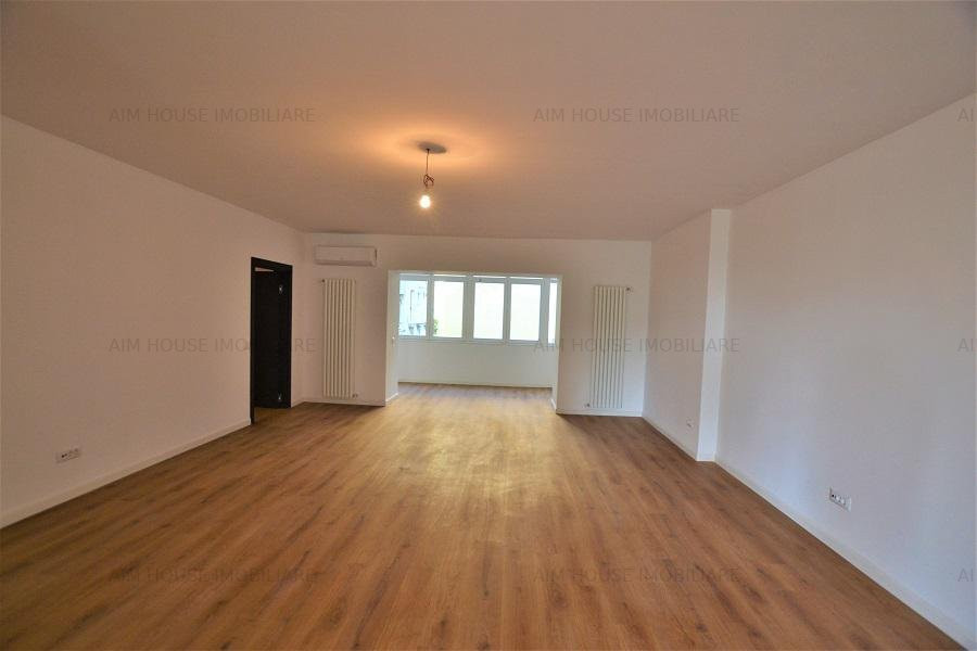 Universitate- Intercontinental-apartament 4 camere-fara risc seismic!