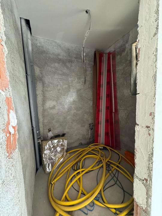 Duplex P+E+M- 4 camere-3bai-Domnesti-curte-Parcare-0% Comision