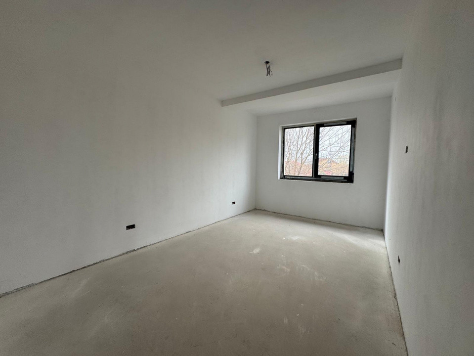 Duplex P+E+M- 4 camere-3bai-Domnesti-curte-Parcare-0% Comision