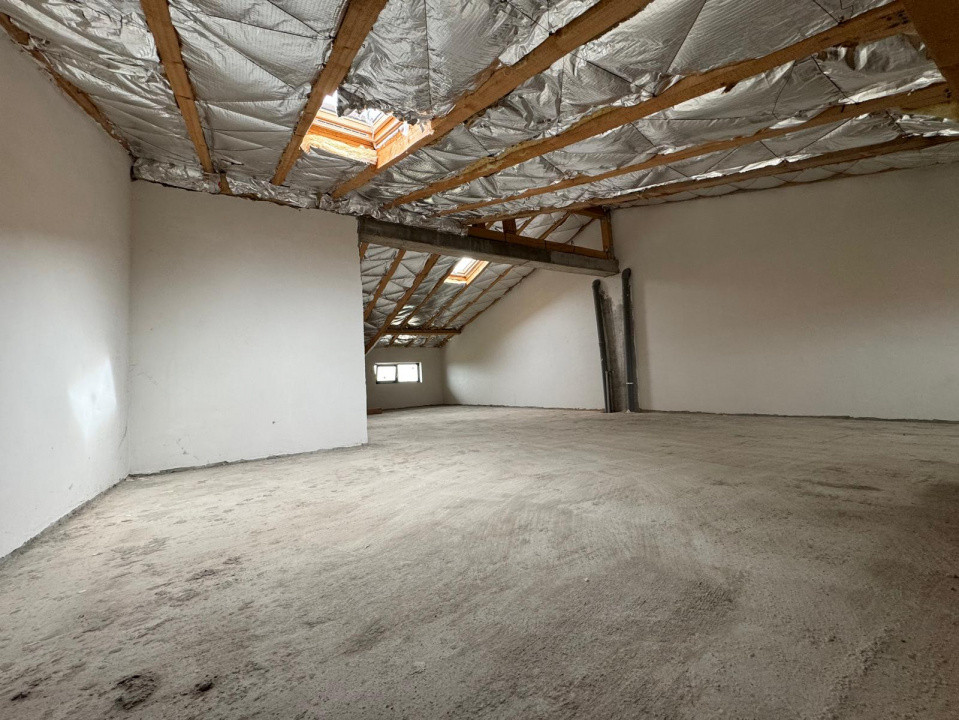 Duplex P+E+M- 4 camere-3bai-Domnesti-curte-Parcare-0% Comision