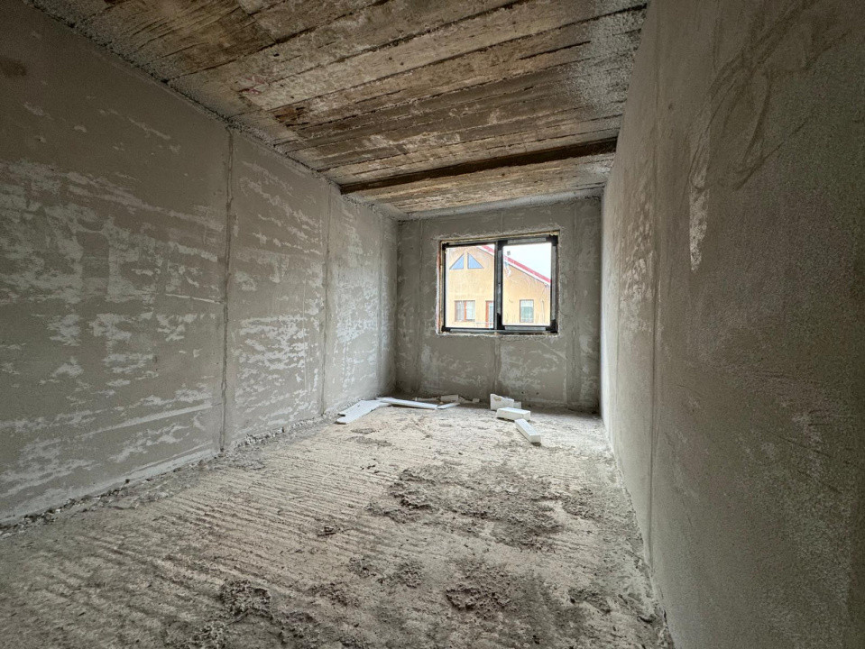 Duplex P+E+M- 4 camere-3bai-Domnesti-curte-Parcare-0% Comision