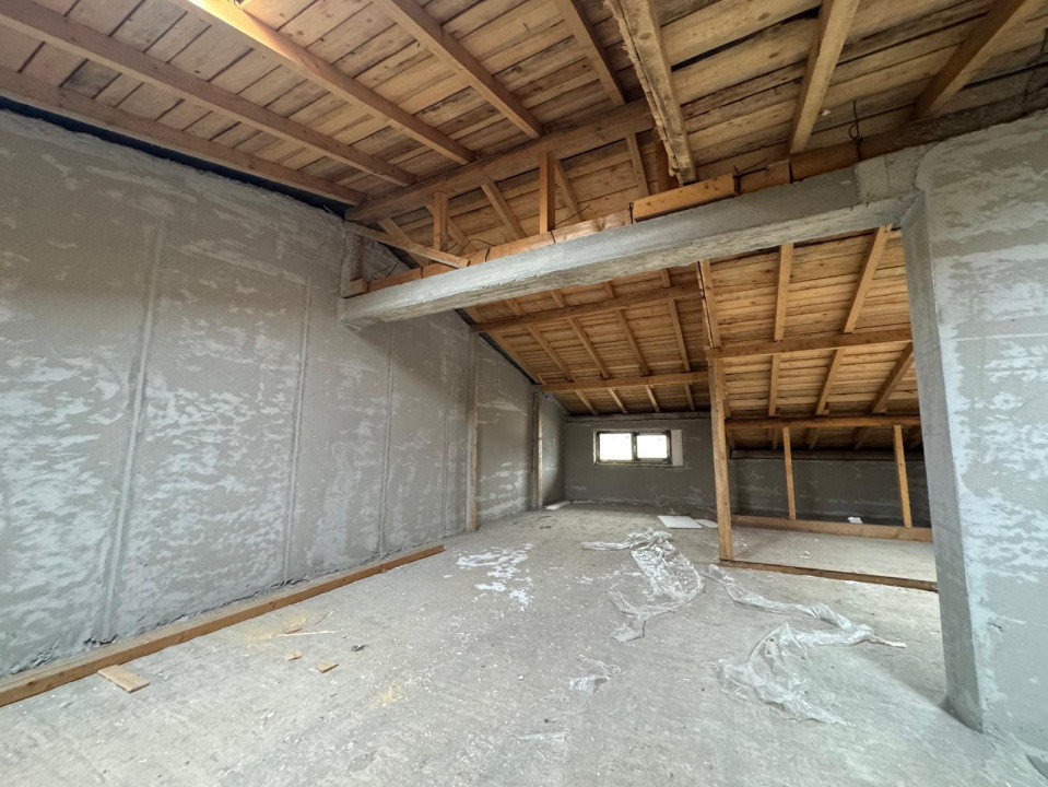 Duplex P+E+M- 4 camere-3bai-Domnesti-curte-Parcare-0% Comision