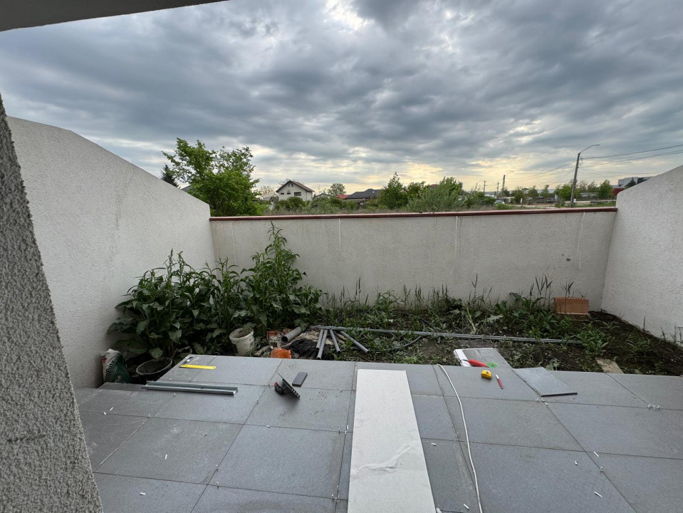Direct dezvoltator – Duplex Pipera-Tunari, curte+P,5 cam.,4 bai, comision 0%!