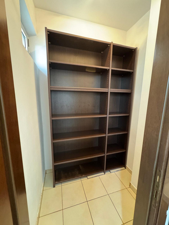  Apartament 3 camere, 2 băi, de închiriat în Quadra Residence-Parcare