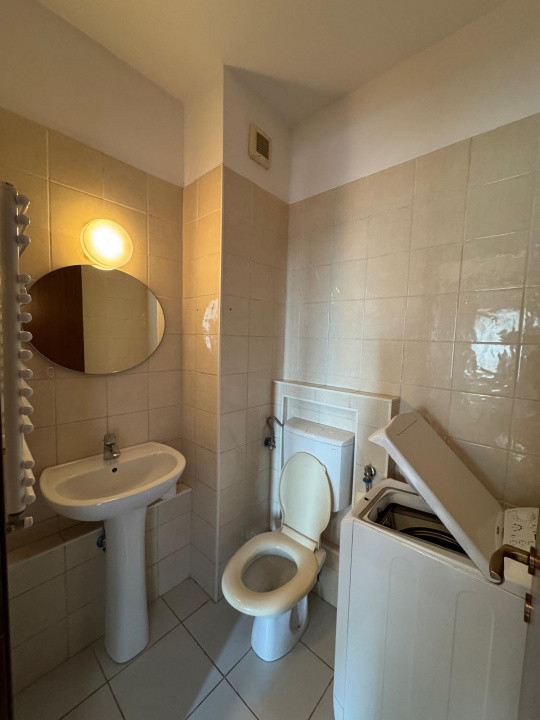  Apartament 3 camere, 2 băi, de închiriat în Quadra Residence-Parcare
