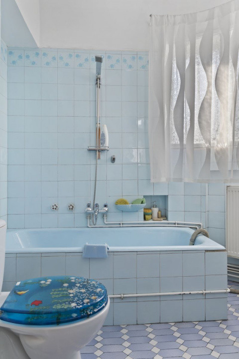 Apartament 4 camere, 117 mp,etaj 1, ultracentral – P-ța Sfinții Voievozi, ASE