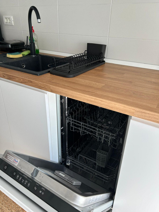 Apartament 2 camere de închiriat, Parter, terasă 40mp, Citadella Garden