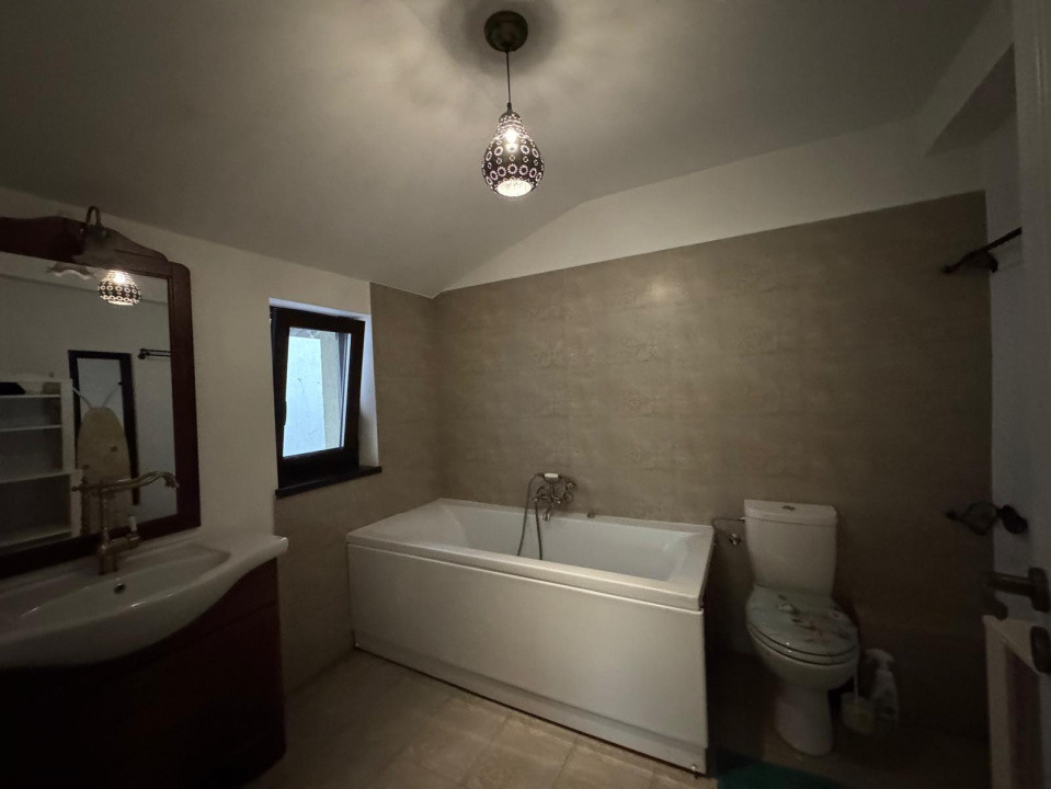 Duplex de Închiriat – 130 mp,Curte 50 mp,2 Parcari,Strada Viitorului