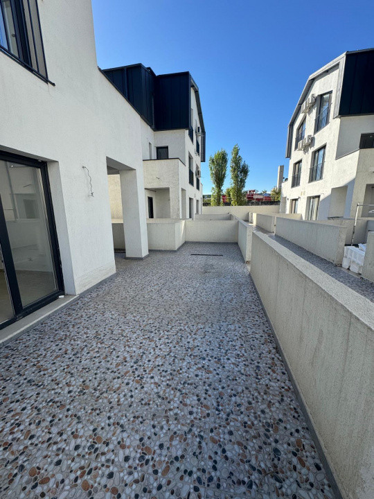 Duplex spatios 143 mp cu garaj și curte – Citadella Garden