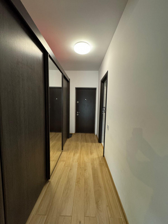Vilă individuală 5 cam. de inchiriat, 165 mp, terasă 30 mp, parcare 4 mașini 